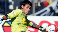 Garcés enfrentando a Colo Colo.