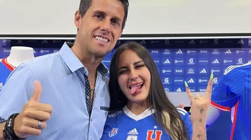 Las jugadoras azules se lucen con Blue Mary