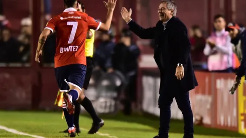 Ariel Holan es hincha de Independiente y armó un cuantioso plantel para ganar la Sudamericana.