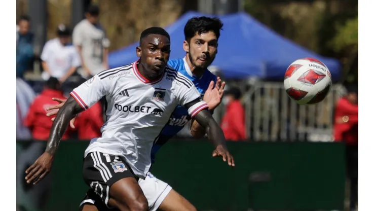 Fabian Castillo sigue al debe en Colo Colo.