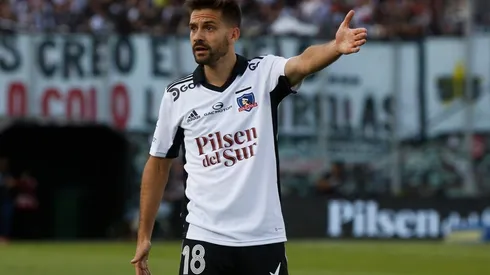 Gustavo Quinteros iría en busca de Agustín Bouzat,´exColo Colo hoy jugador de Vélez Sarsfield. (Foto: Photosport)