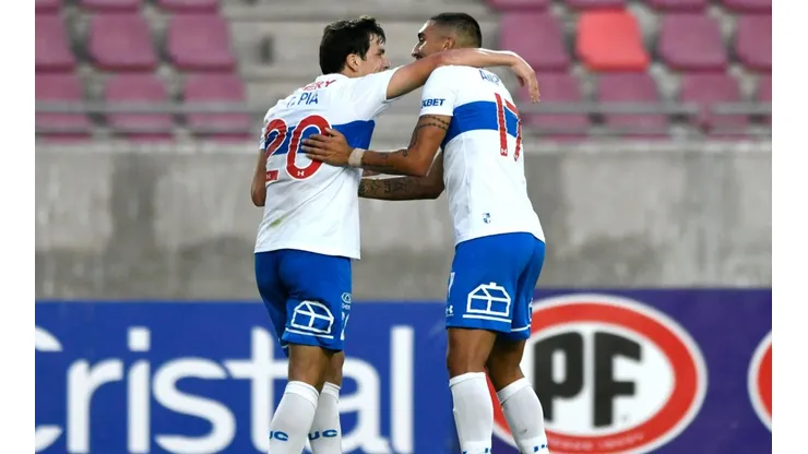 Tapia y Ampuero volverían al once titular.