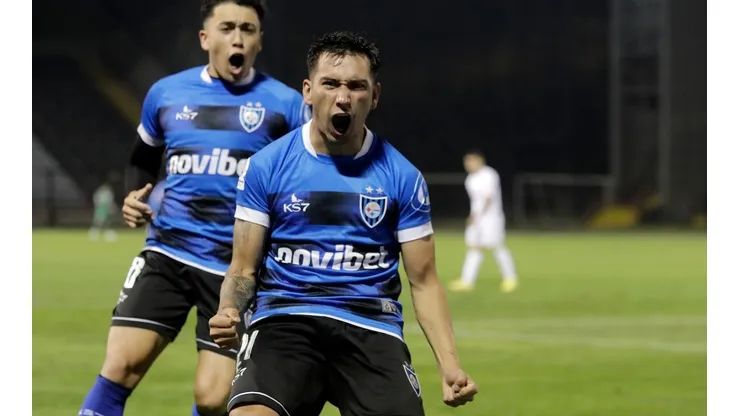 Julián Brea fue el autor del único tanto de Huachipato para ser líder del torneo.