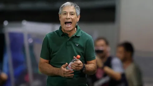 Holan ya prepara el duelo del sábado.