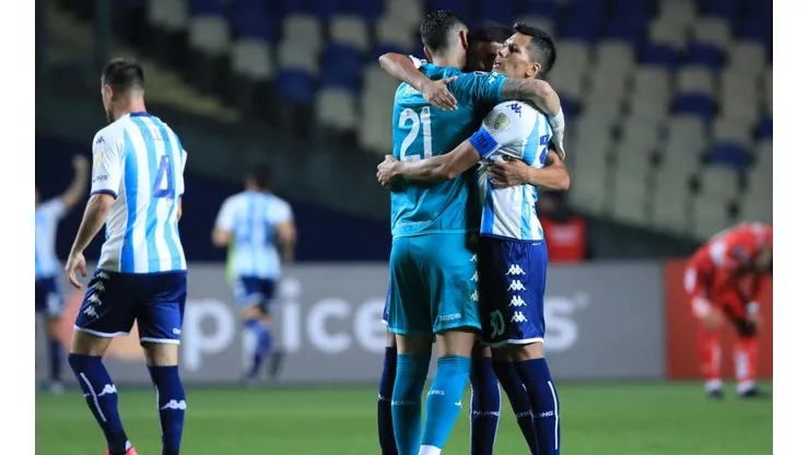 Racing Club venció por 2-0 a Ñublense en la Copa Libertadores