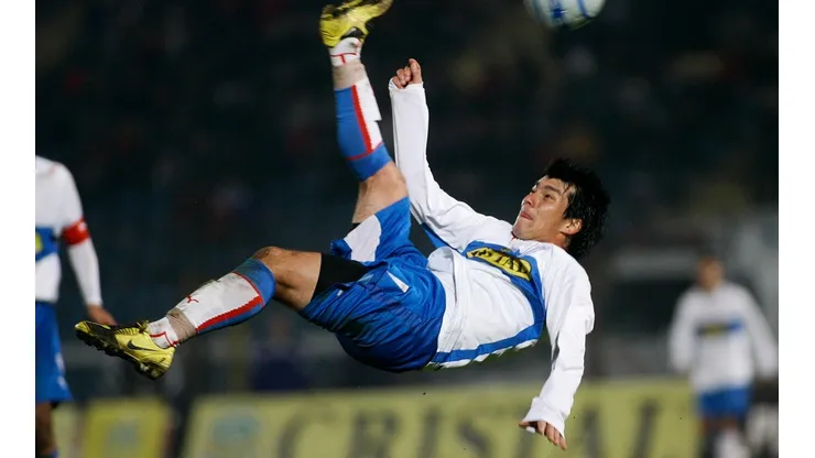 Gary Medel fue uno de los talentos que llegó a la UC de la mano de Alfonso Garcés.