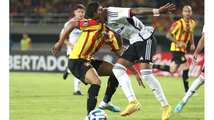 Colo Colo no pudo quedarse con la victoria ante Deportivo Pereira en la Libertadores