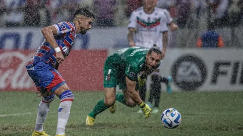 El ex Colo Colo anotó en el triunfo de su escuadra ante los árabes