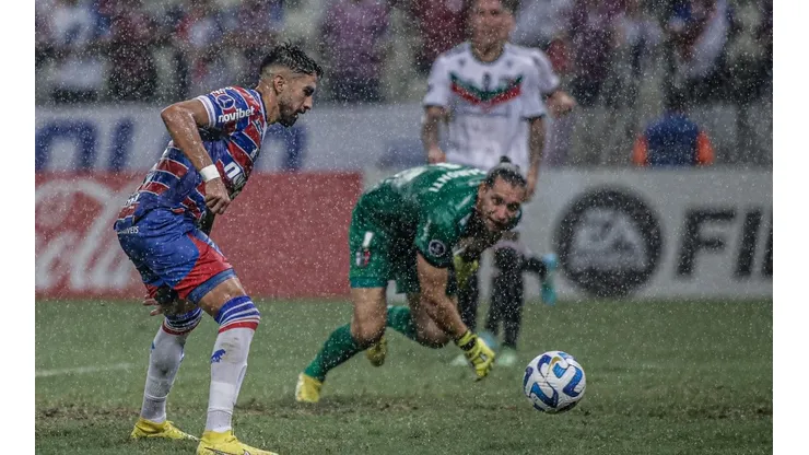 El ex Colo Colo anotó en el triunfo de su escuadra ante los árabes