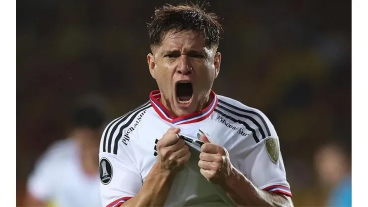 Leonardo Gil abrió la cuenta para Colo Colo