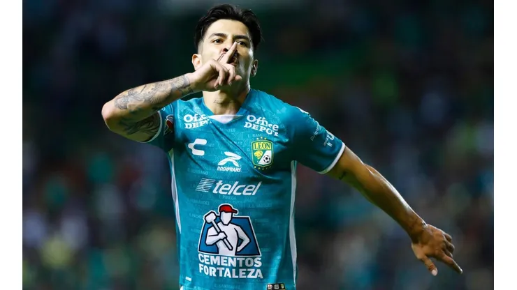 Dávila marca un doblete y está a un paso de las semifinales de la Concachampions