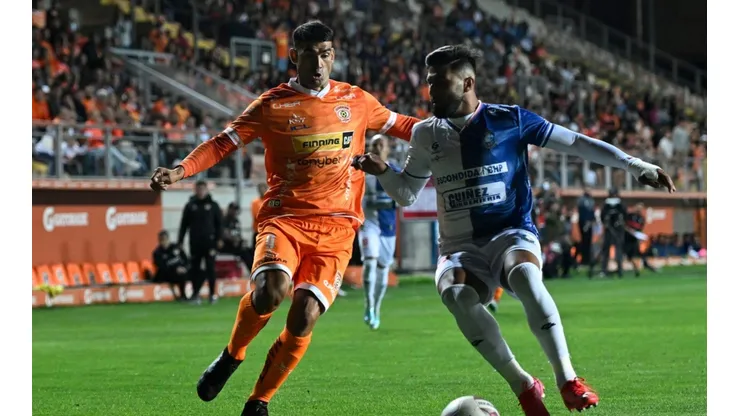 Escalante está en el medio de la polémica en Cobreloa.