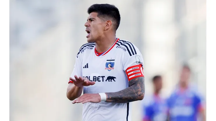 Pavez rompe el silencio del plantel de Colo Colo respecto al tema premios de Libertadores.