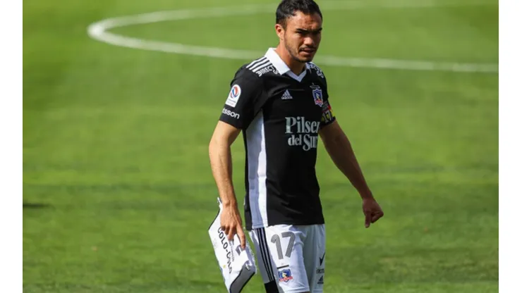 Ex campeón con Colo Colo defiende a Gabriel Suazo por lo ocurrido en su transferencia y emplaza a los hinchas: "Son injustos"