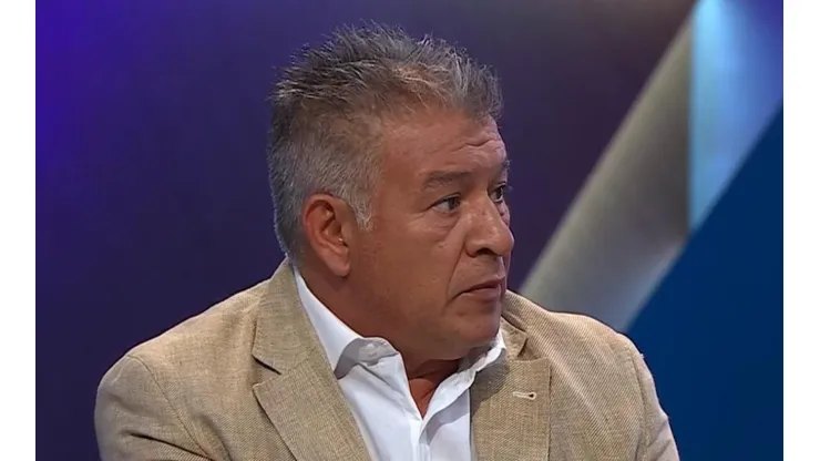El comentarista se fue en picada contra el representante