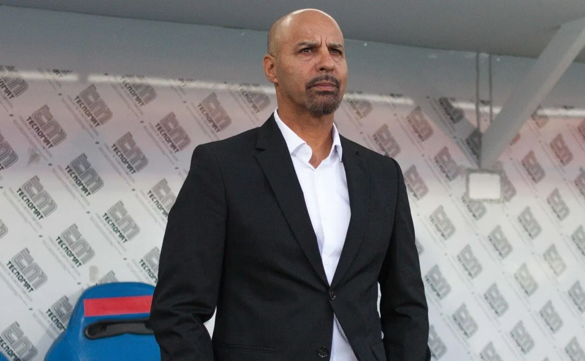 Marco Antonio Figueroa cree merecer ser el DT de la selección chilena.