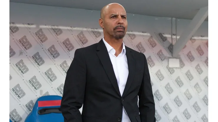 Marco Antonio Figueroa le responde a Carlos Caszely.