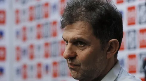 Aníbal Mosa genera anticuerpos en uno de los históricos de Colo Colo