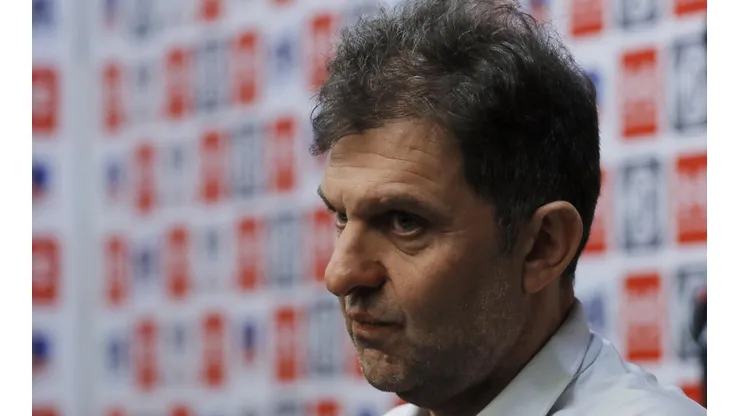 Aníbal Mosa genera anticuerpos en uno de los históricos de Colo Colo