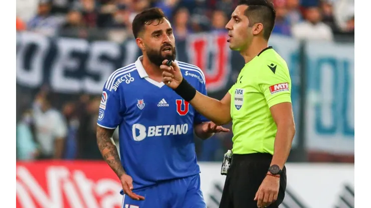 ¡Respira Mauricio Pellegrino! Luis Felipe Gallegos se recupera y ya entrena con el resto del plante de Universidad de Chile