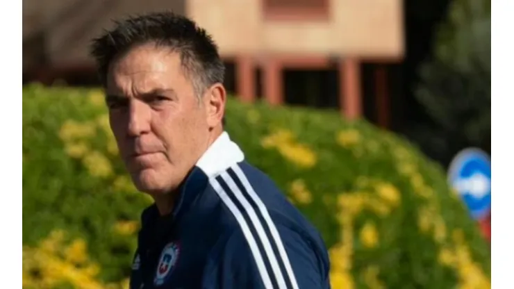 Eduardo Berizzo está enfocado en sacar adelante el partido de Chile ante Paraguay.