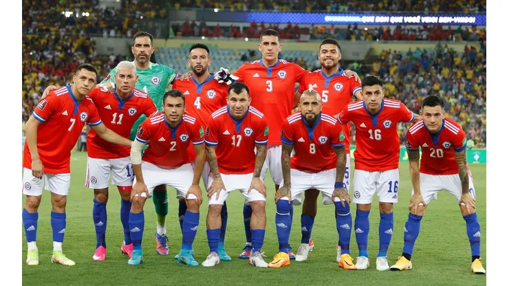 La Roja tiene formación confirmada para el duelo contra los paraguayos