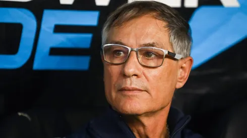 Desde Argentina reventaron a Ariel Holan.