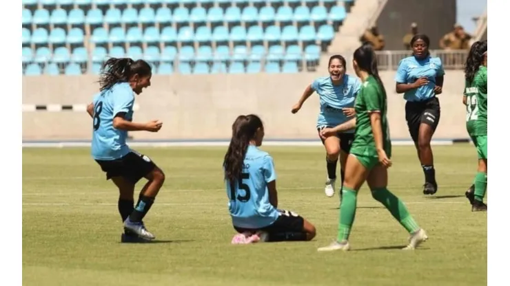 Video: Golazo de Deportes Iquique con complicidad de la portera de Audax Italiano se marca en la primera fecha del Fútbol Femenino