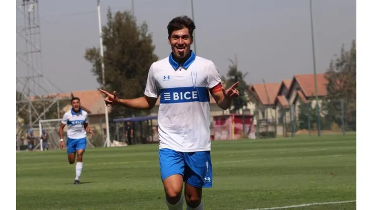 El juvenil de la UC que la está rompiendo en el Campeonato de Proyección