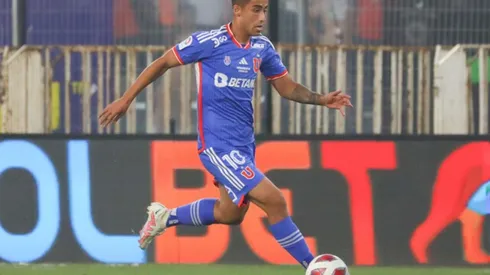 Luego de cinco meses, Lucas Assadi vuelve a tener una titularidad en la Universidad de Chile