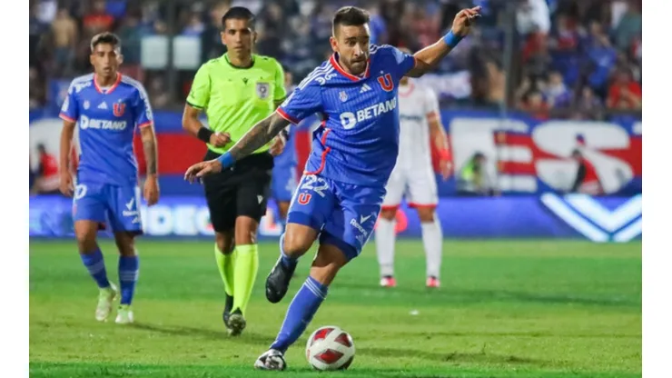 Matías Zaldivia se rinde ante el desempeño de valor azul: "Jugó como si tuviese 50 partidos"