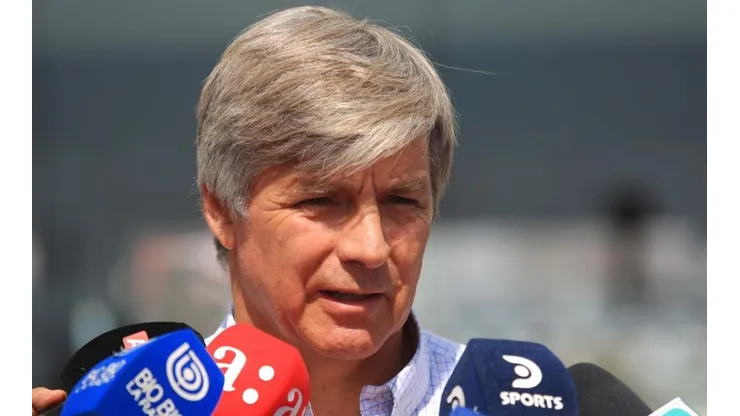 El expresidente de la ANFP tiene entre ceja y ceja la finalización de la maqueta para el nuevo estadio albo