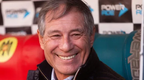 Una nueva oferta para Ariel Holan