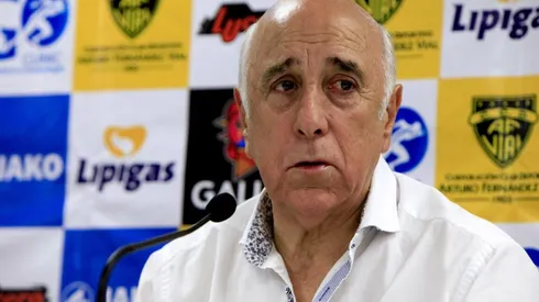 Nelson Acosta abandonó la Clínica Isamédica