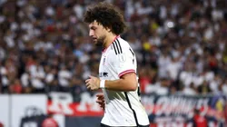 Los albos practicaron con un nuevo esquema