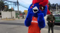 Árbitro del duelo entre la Universidad de Chile y Deportes Copiapó denuncia a los azules por el ingreso de un corpóreo sin autorización