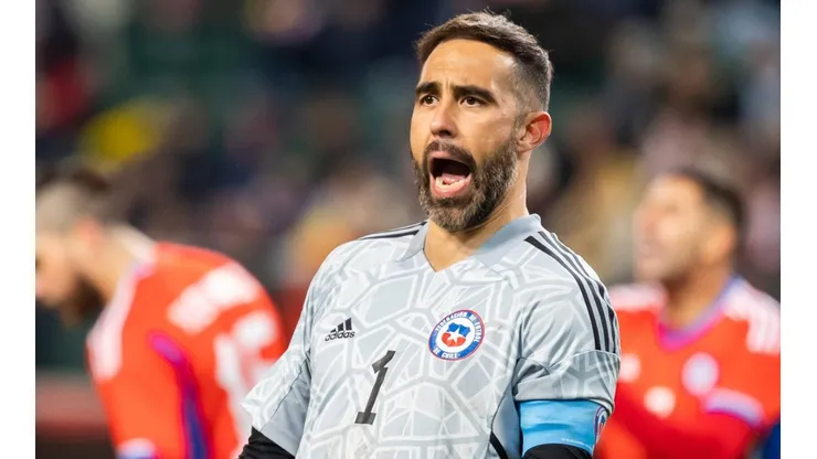 Claudio Bravo habla sobre lo que será el duelo de La Roja