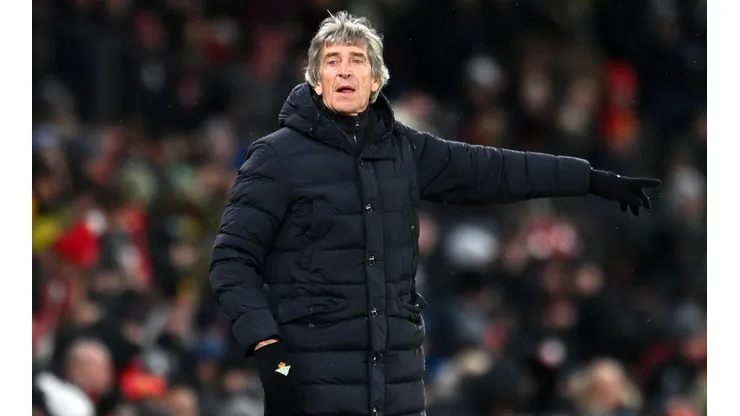Manuel Pellegrini entra en la historia del fútbol español.
