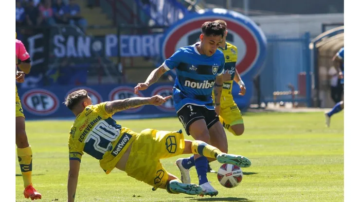 Javier Altamirano es pedido a la Selección Chilena por su nivel en Huachipato.