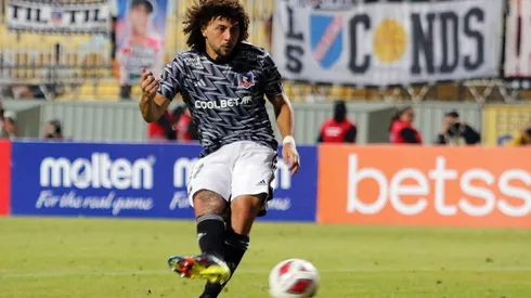 Histórico de Colo Colo cree que ni siquiera Maxi Falcón puede sacar del letargo a la zaga alba.