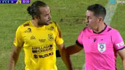 Mathías Vidangossy tuvo un partido para el olvido en San Luis ante San Marcos de Arica