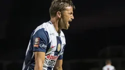 Gabriel Costa anotó un golazo en Perú