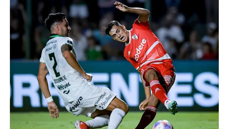 River Plate venció 2-0 a Sarmiento, antes de enfrentar a la Universidad de Chile.