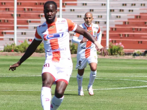 VIDEO: Waterman anota el segundo para Cobresal tras falta penal de Castillo