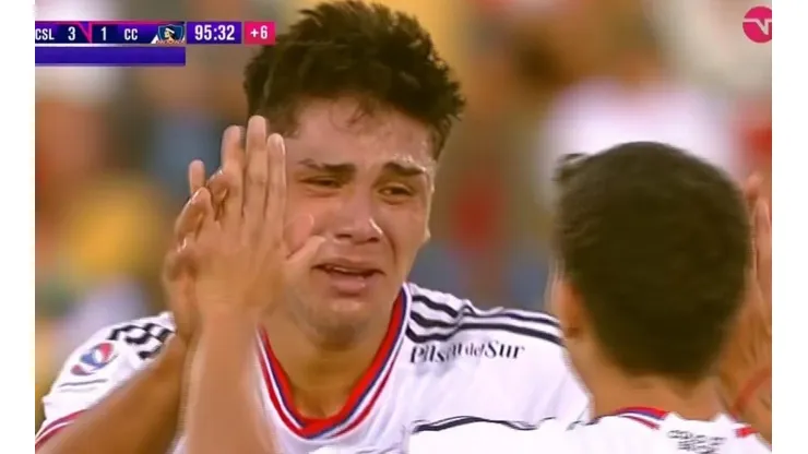 Pizarro ingresó en el segundo tiempo y anotó su primer gol en el profesionalismo.