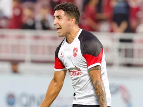 Deja atrás a la U y la rompe en Qatar: Vargas sigue on fire y marca un doblete