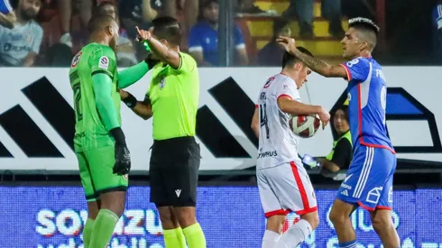 Leandro Fernández acumula cuatro tarjetas amarillas en el torneo.