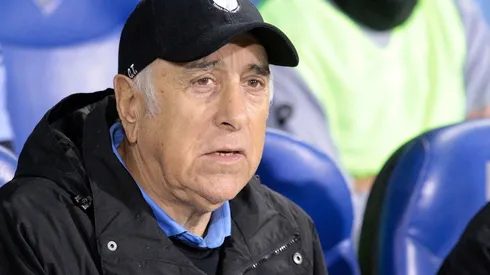 Nelson Acosta se encuentra rodeado por su familia, aunque algo delicado de salud.