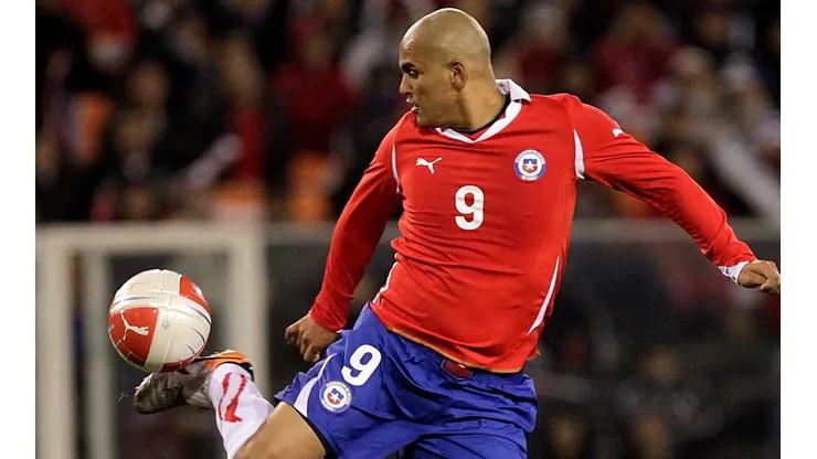 Marcelo Vega le aconseja a Eduardo Berizzo llamar a Humberto Suazo a la selección chilena