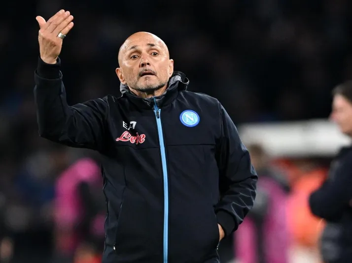 DT del Napoli estalla contra Guardiola por piropo a su equipo